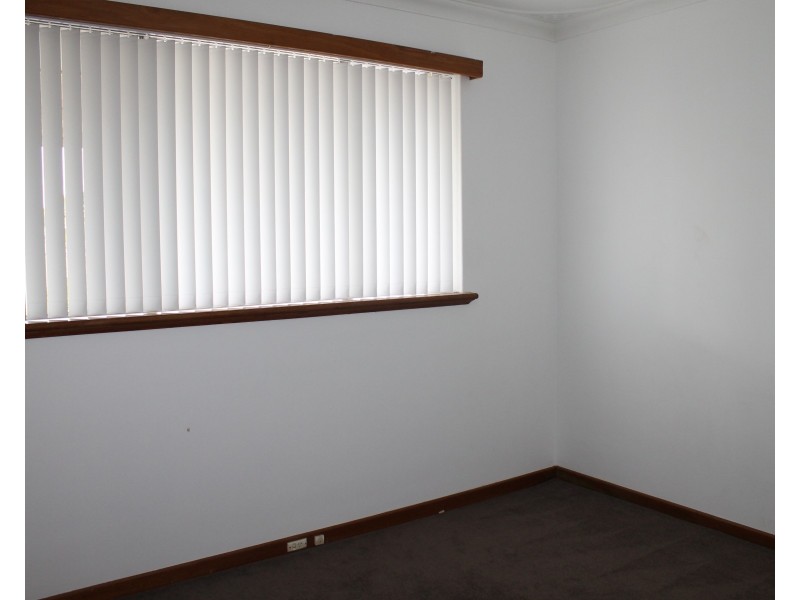 21 Waikiki Road, Safety Bay WA 6169