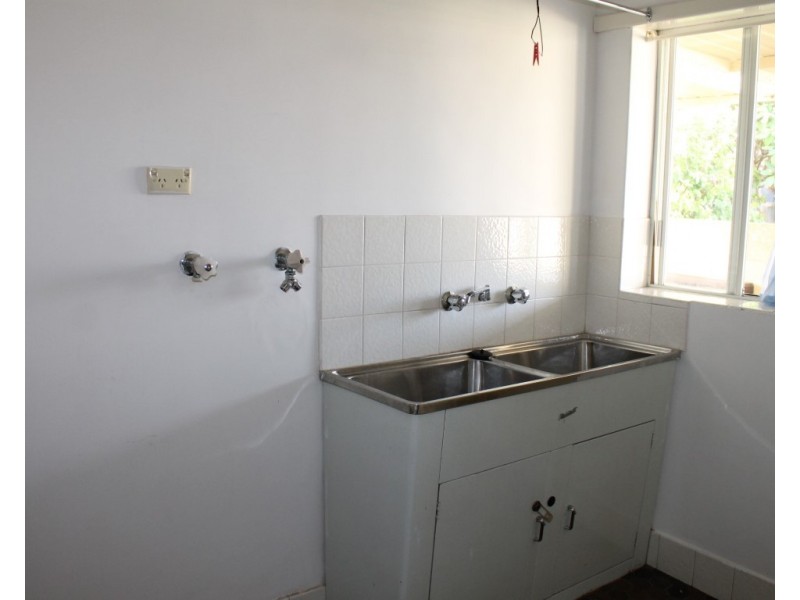 21 Waikiki Road, Safety Bay WA 6169