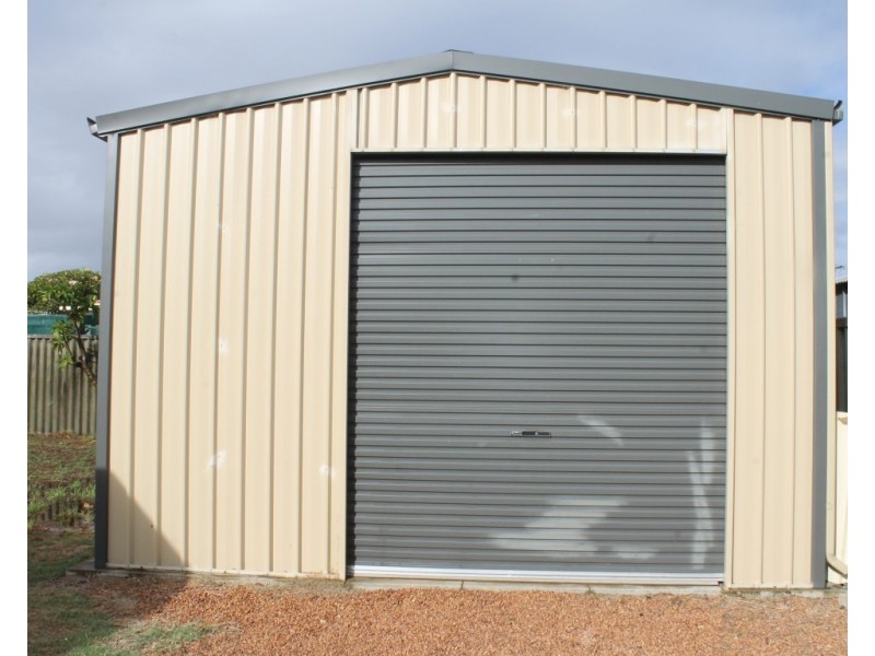 21 Waikiki Road, Safety Bay WA 6169