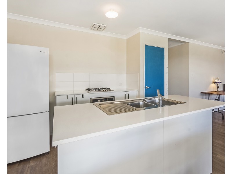 129 Thundelarra Drive, Golden Bay WA 6174