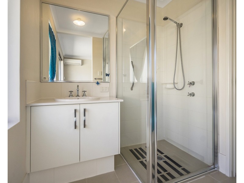 129 Thundelarra Drive, Golden Bay WA 6174