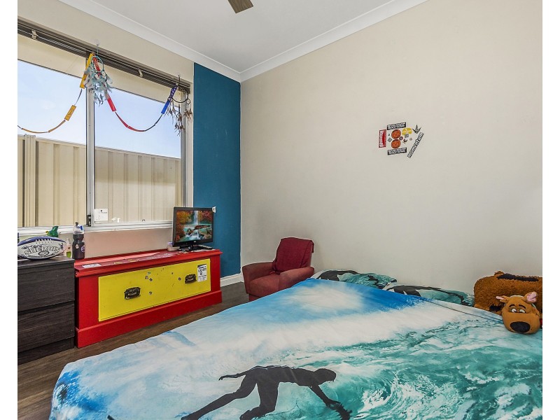 129 Thundelarra Drive, Golden Bay WA 6174