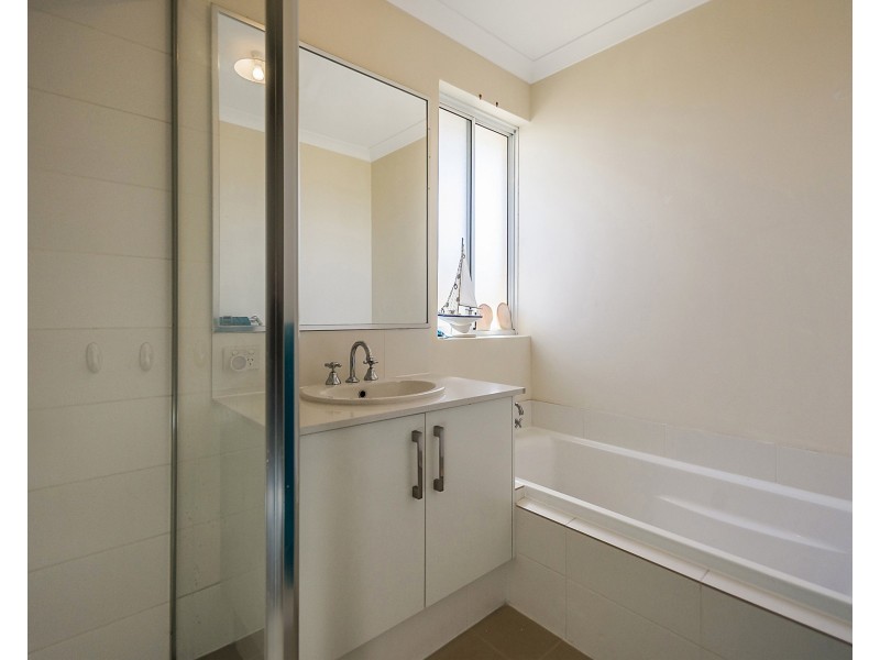 129 Thundelarra Drive, Golden Bay WA 6174