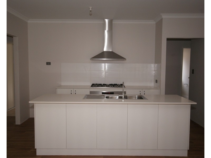 21 Solaris Street, Wellard WA 6170