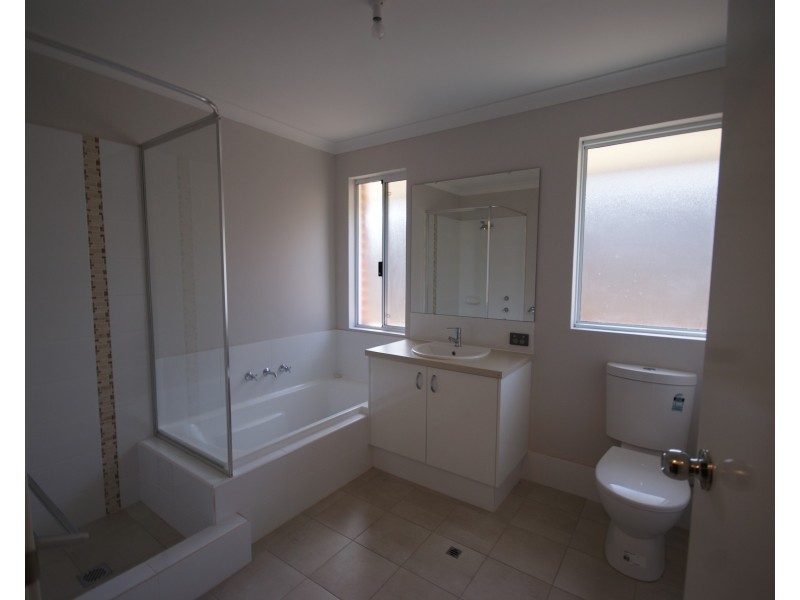 21 Solaris Street, Wellard WA 6170