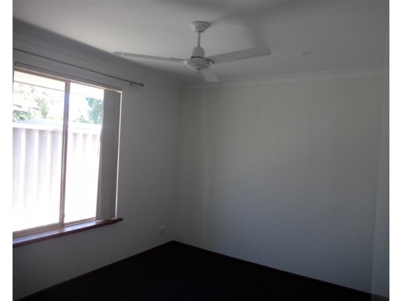 35 Gumnut Crescent, Safety Bay WA 6169