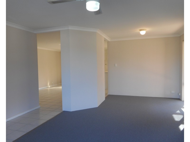6 Cocos Court, Warnbro WA 6169
