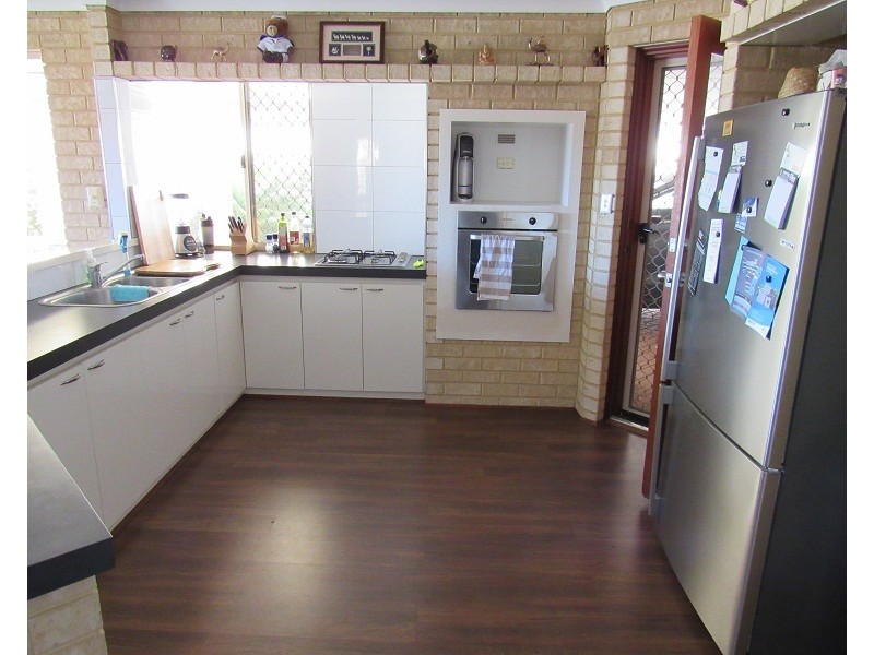 12 Alicante Mews, Secret Harbour WA 6173