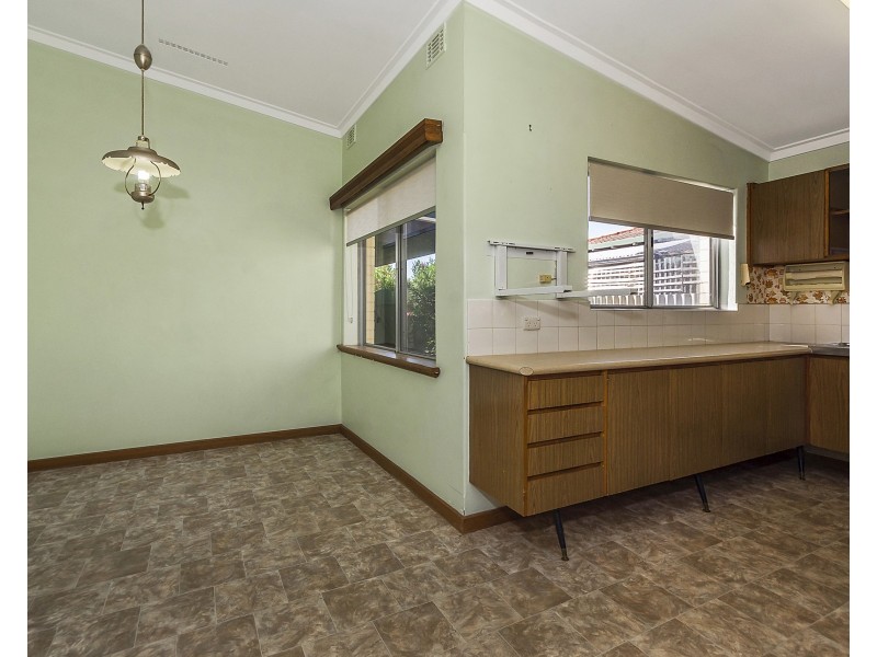 7 Catherine Street, Safety Bay WA 6169