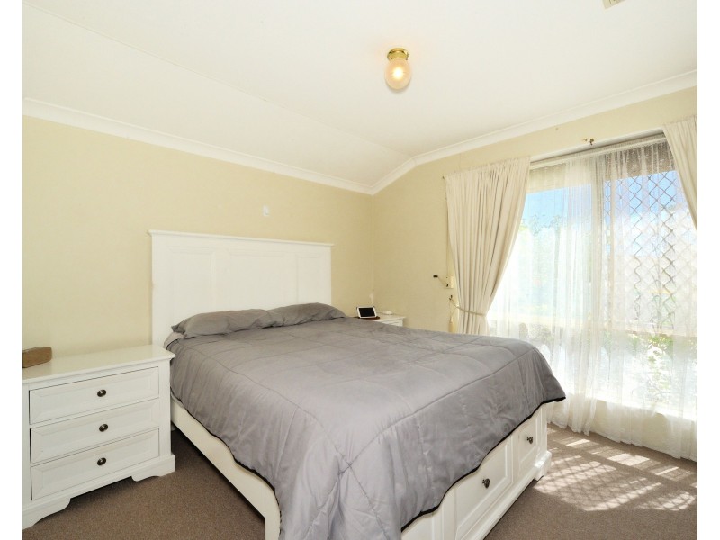 11A San Jose Court, Safety Bay WA 6169