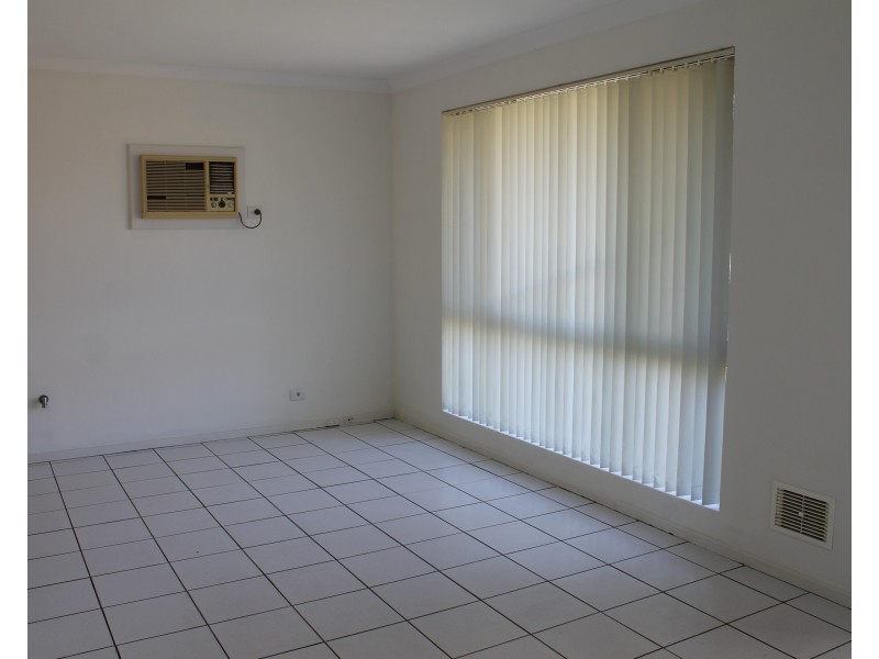 31 Pegasus Street, Rockingham WA 6168