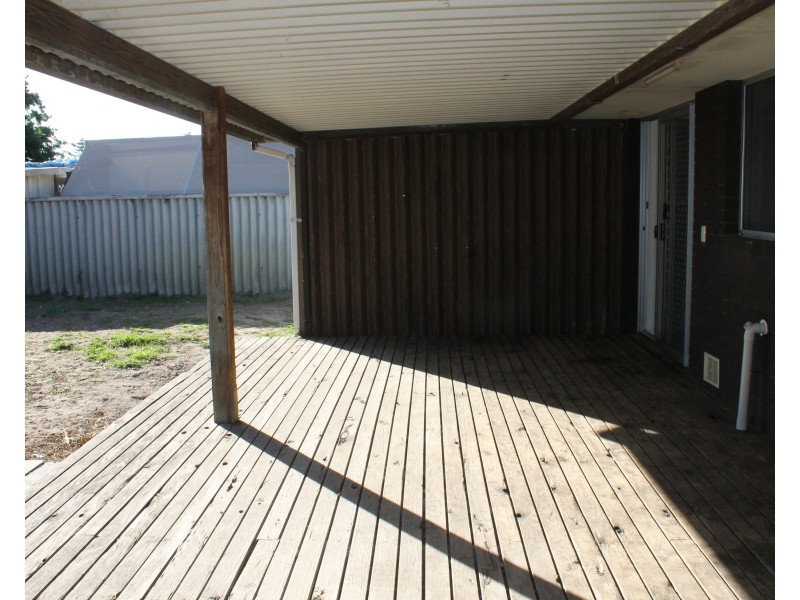 31 Pegasus Street, Rockingham WA 6168