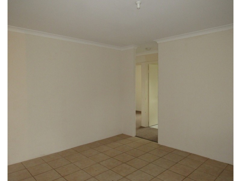 8 Fox Close, Waikiki WA 6169