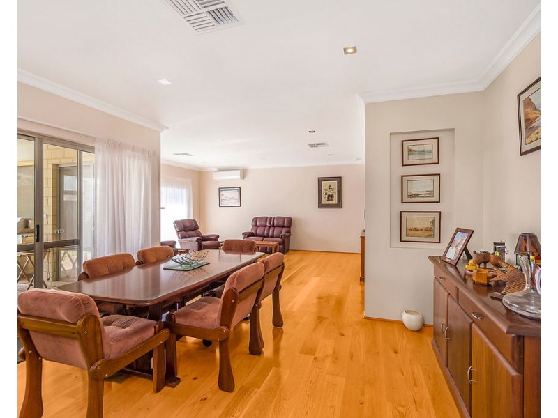 38 Skylark Loop, Erskine WA 6210