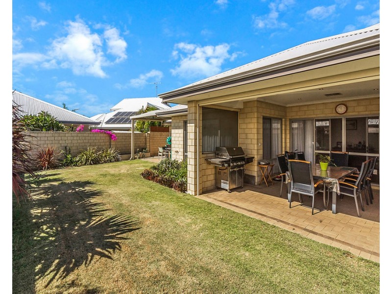 38 Skylark Loop, Erskine WA 6210