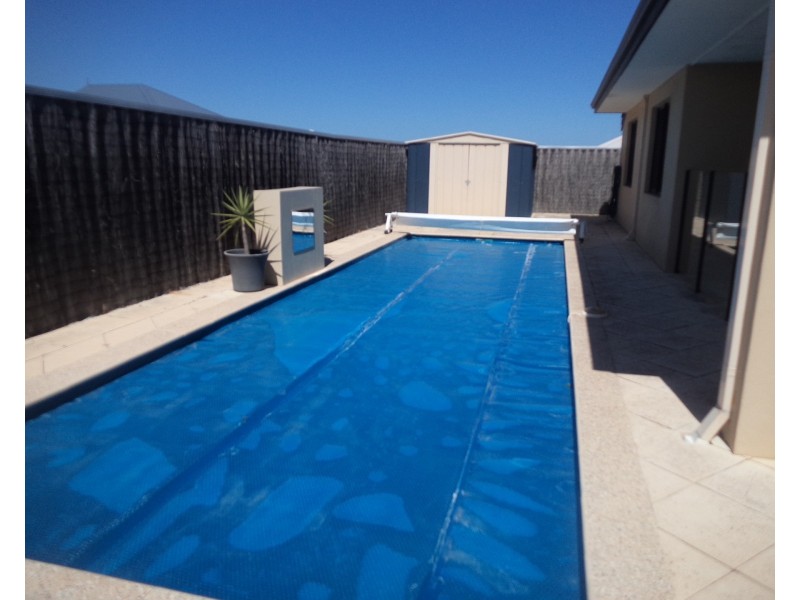 14 Patman Road, Secret Harbour WA 6173