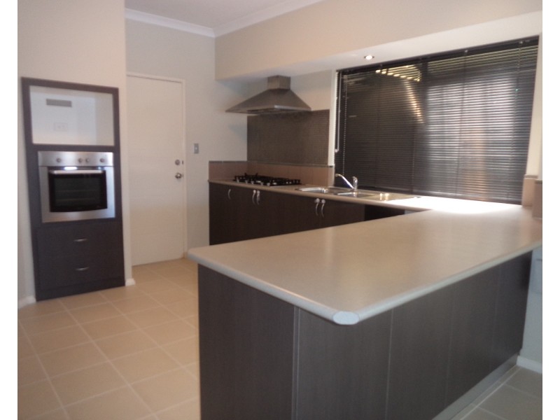 14 Patman Road, Secret Harbour WA 6173