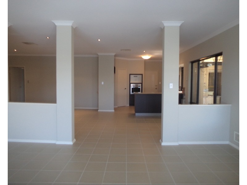 14 Patman Road, Secret Harbour WA 6173