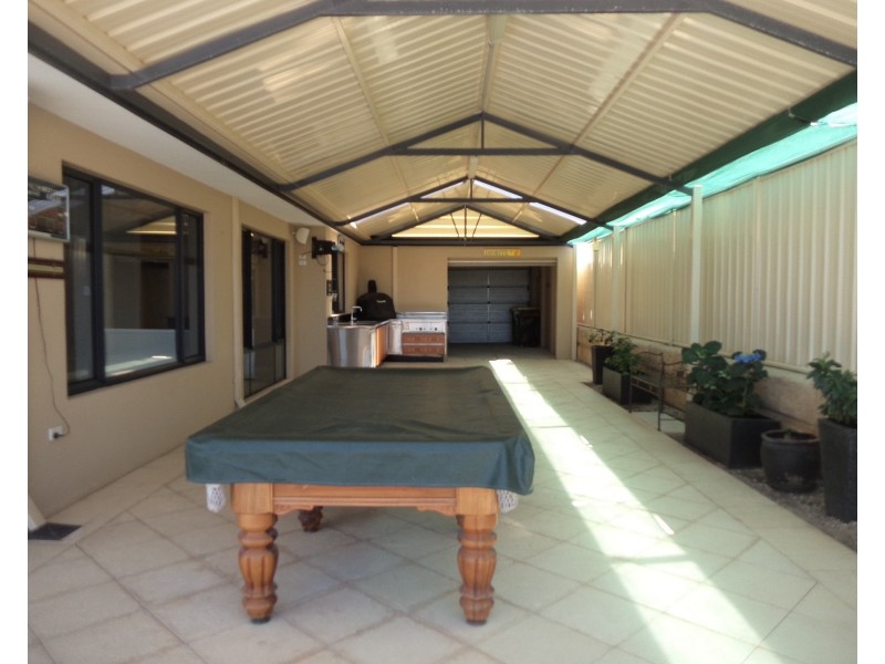 14 Patman Road, Secret Harbour WA 6173