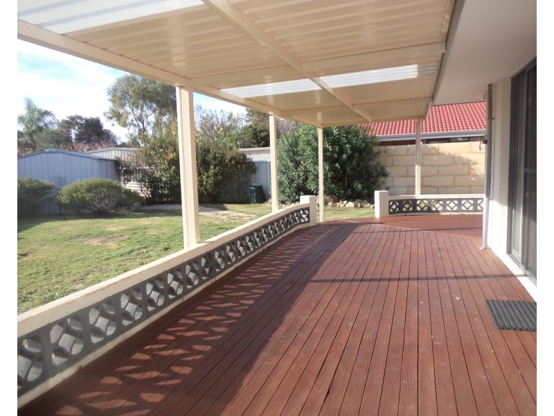 28 Malibu Road, Safety Bay WA 6169