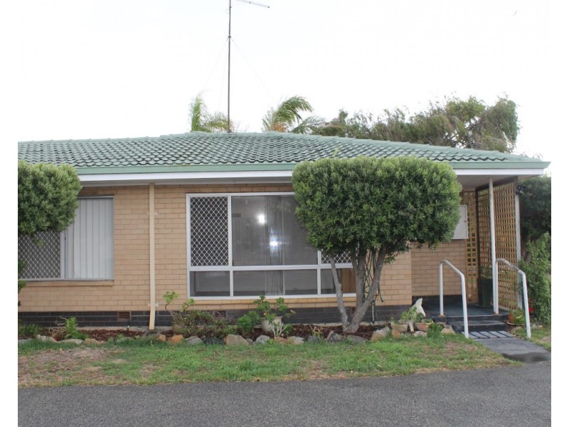 1/53 Second Avenue, Shoalwater WA 6169