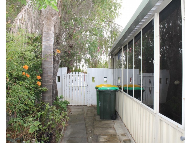 1/53 Second Avenue, Shoalwater WA 6169