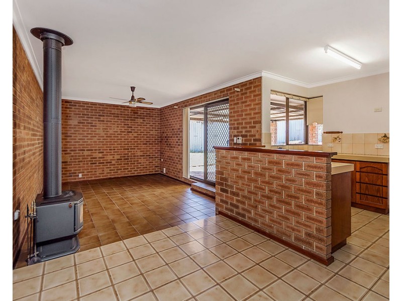 7 Fordred Place, Parmelia WA 6167