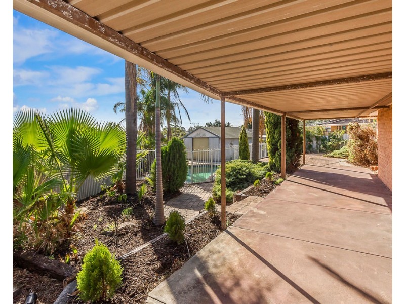 7 Fordred Place, Parmelia WA 6167