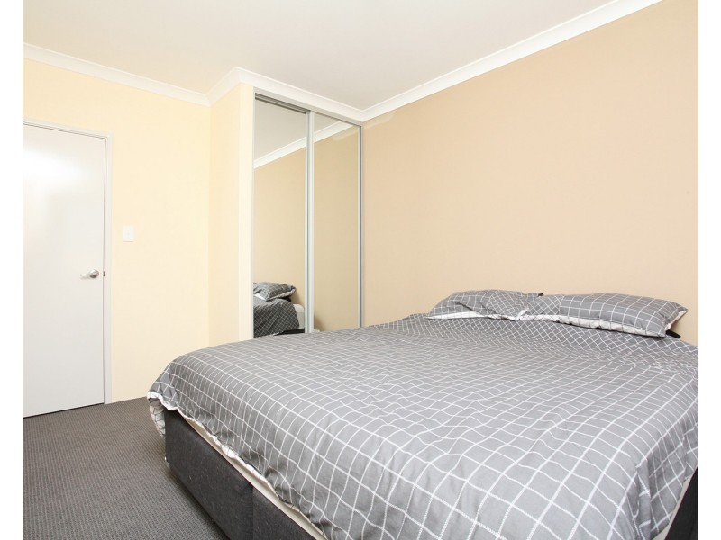 48 Lavinia Crescent, Secret Harbour WA 6173