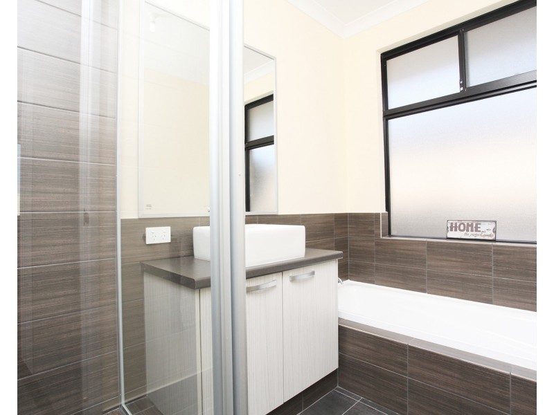 48 Lavinia Crescent, Secret Harbour WA 6173