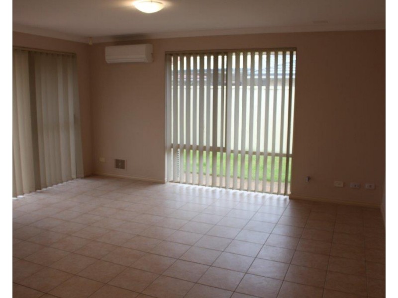 77  Montoro Drive, Port Kennedy WA 6172