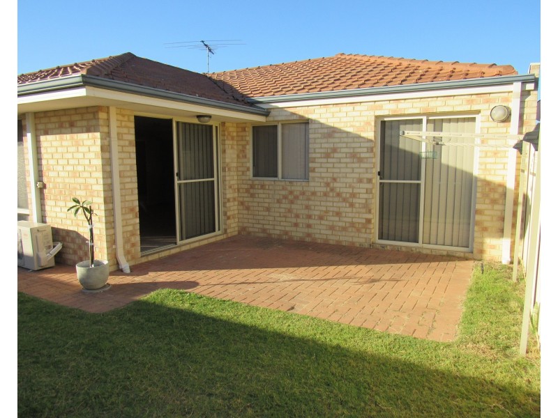 77  Montoro Drive, Port Kennedy WA 6172