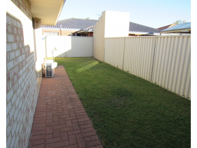 77  Montoro Drive, Port Kennedy WA 6172