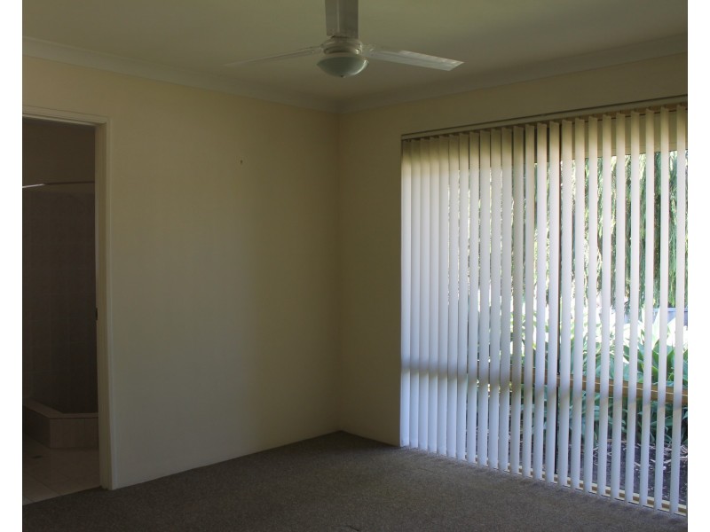 24 Pallarup Grove, Waikiki WA 6169