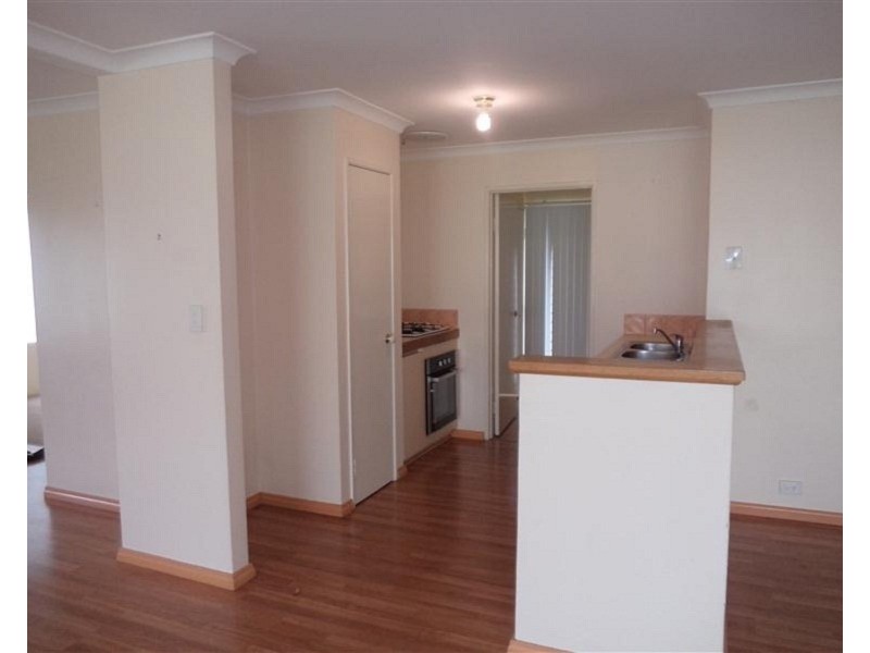 24 Lindeman Court, Waikiki WA 6169