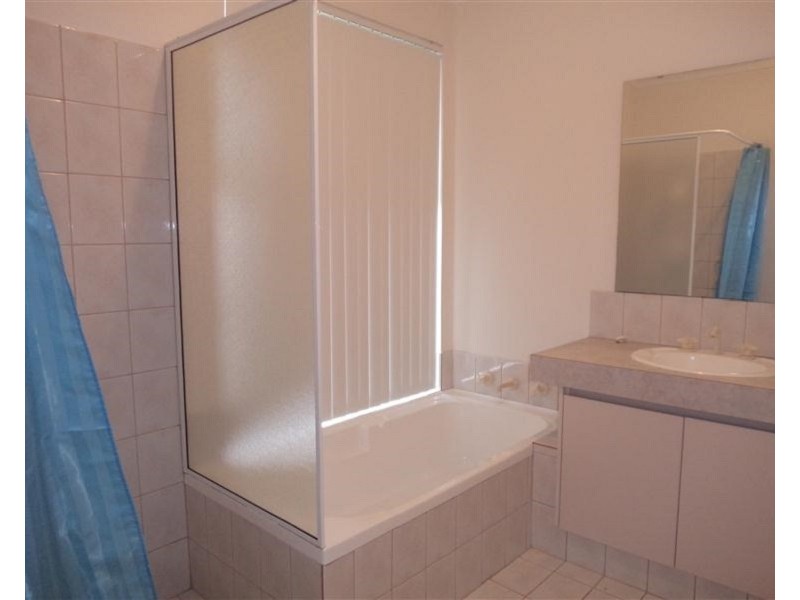 24 Lindeman Court, Waikiki WA 6169