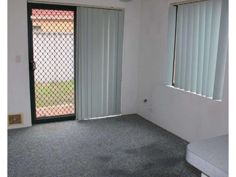 2/56-60 Elanora Drive, Cooloongup WA 6168