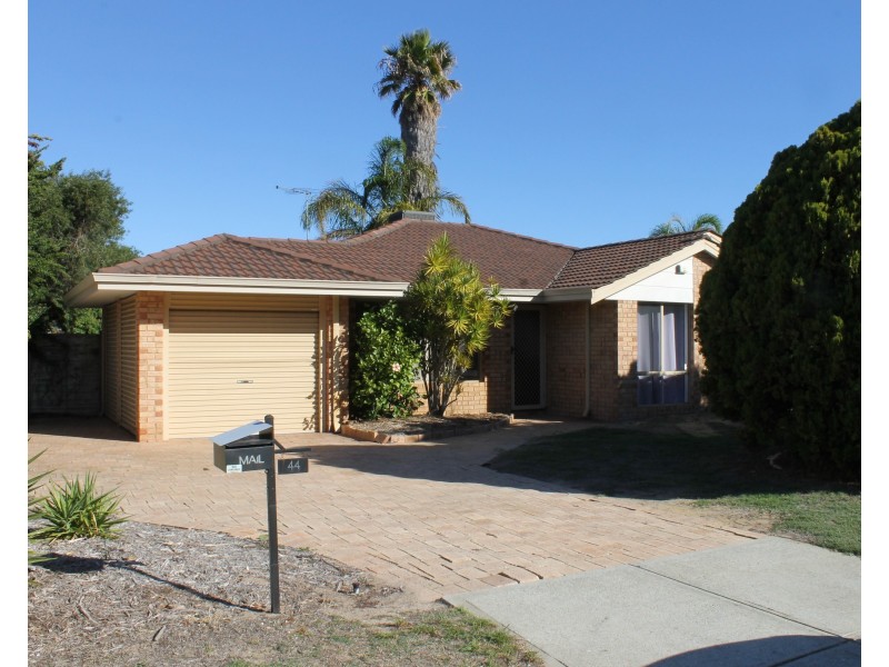 44 Rand Avenue, Waikiki WA 6169