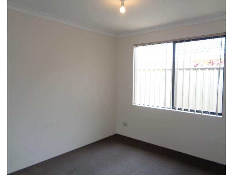 42 Kingaroy Drive, Baldivis WA 6171