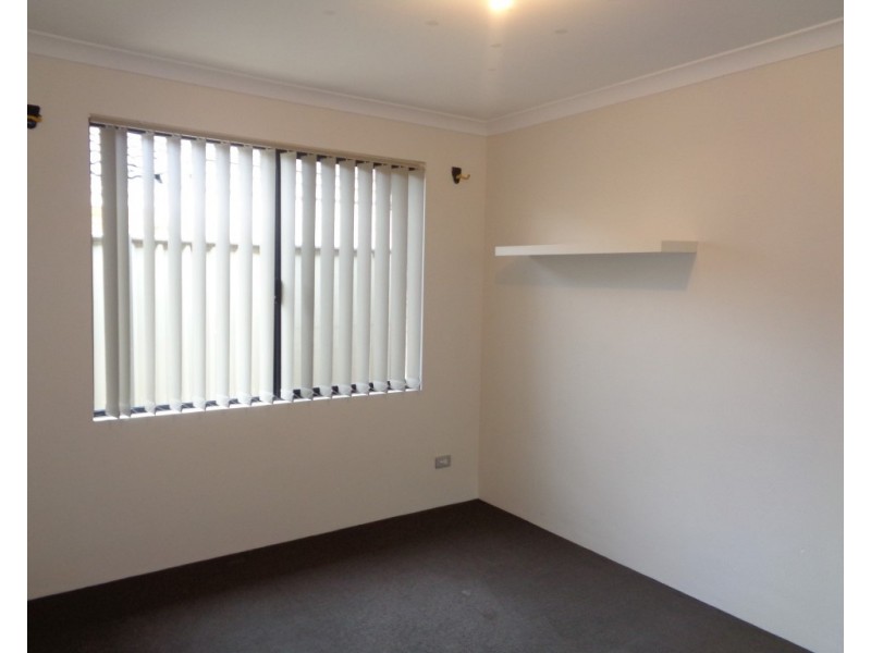 42 Kingaroy Drive, Baldivis WA 6171