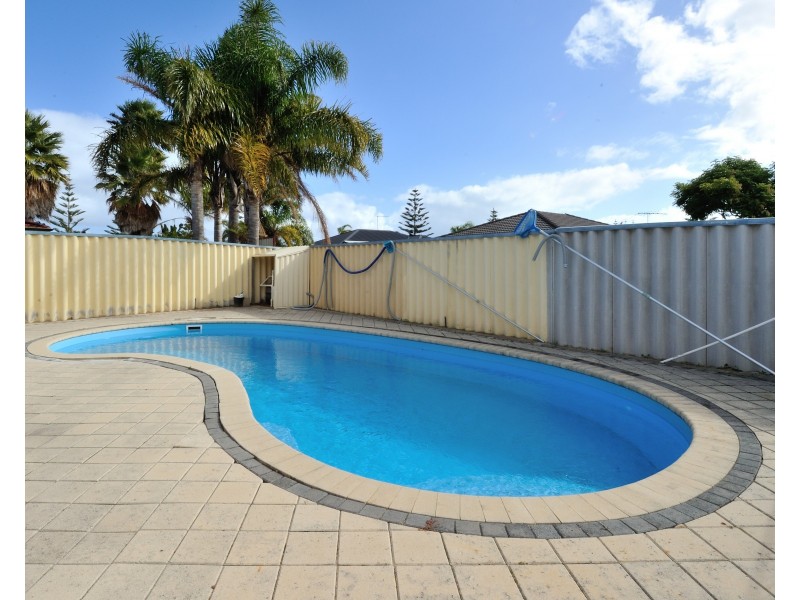 29 Eiffel Crescent, Port Kennedy WA 6172