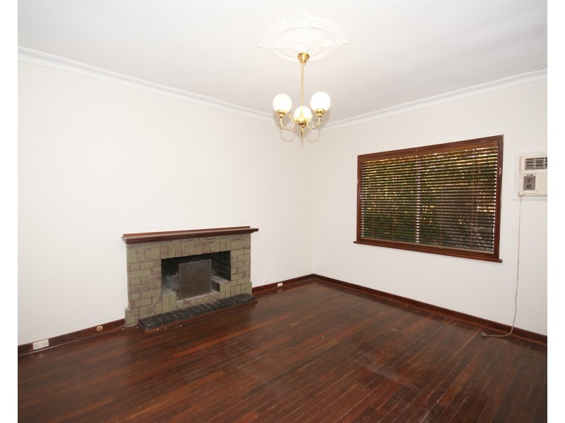 124 Medina Avenue, Medina WA 6167