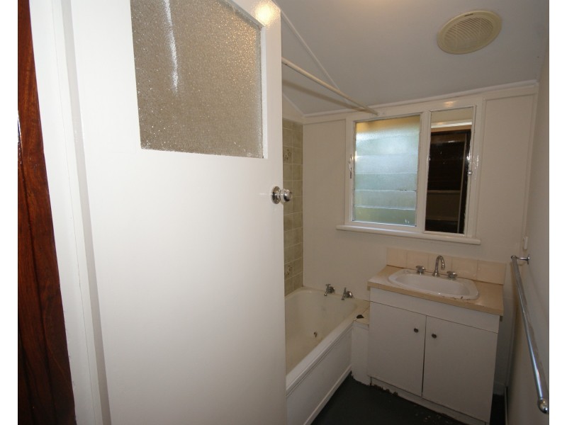 124 Medina Avenue, Medina WA 6167