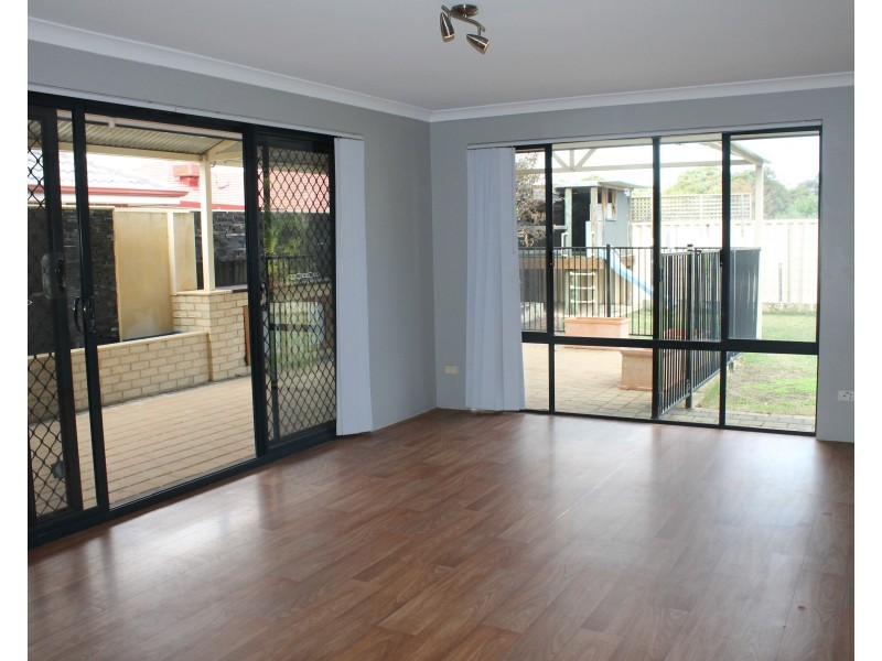 13  Noosa Drive, Secret Harbour WA 6173