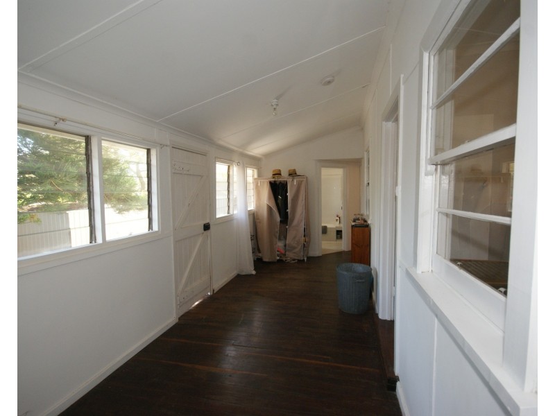 13 Fourth Avenue, Shoalwater WA 6169