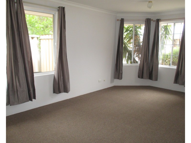 26 Mulloway Place, Warnbro WA 6169