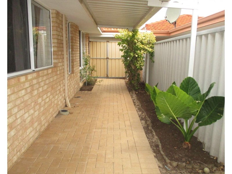 26 Mulloway Place, Warnbro WA 6169
