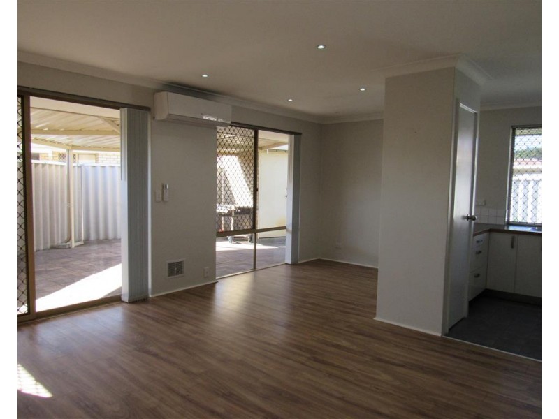 19/10 Merope Close, Rockingham WA 6168