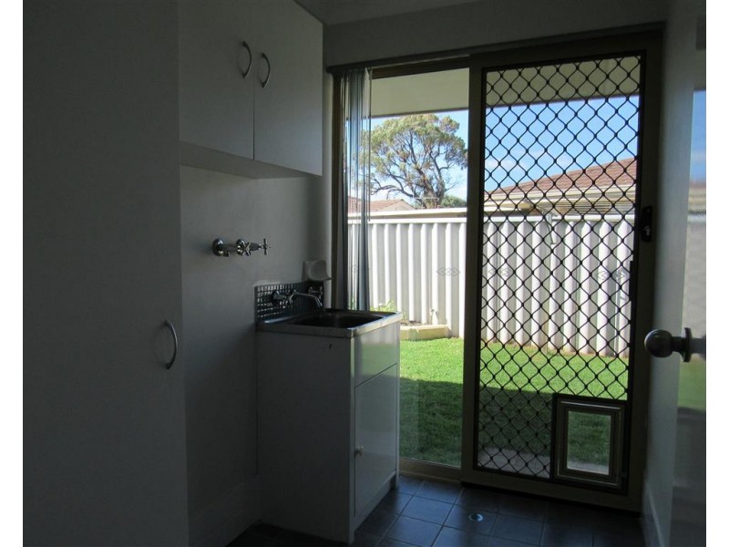 19/10 Merope Close, Rockingham WA 6168