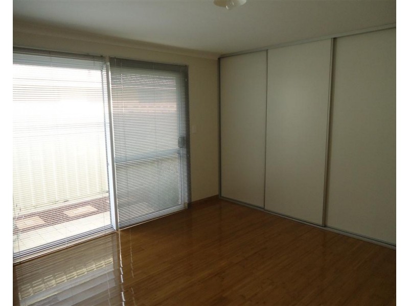 16 Johanna Way, Secret Harbour WA 6173